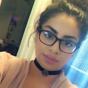 Meet your Posher, Dulce